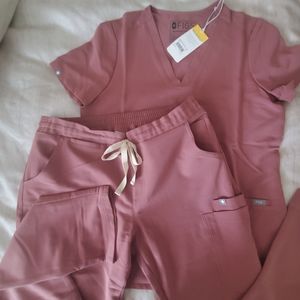 Wearfigs Mauve Casma and yola skinny pants